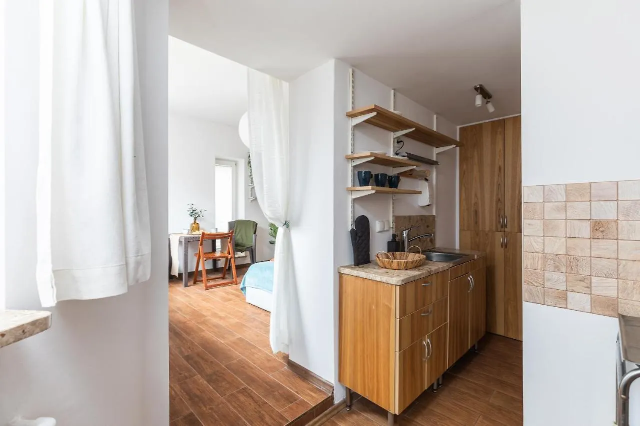 ורשה Superapart Cieplarniana 44B